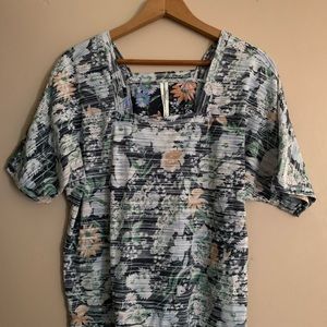 Anthropologie Deedee Dolman sleeved top